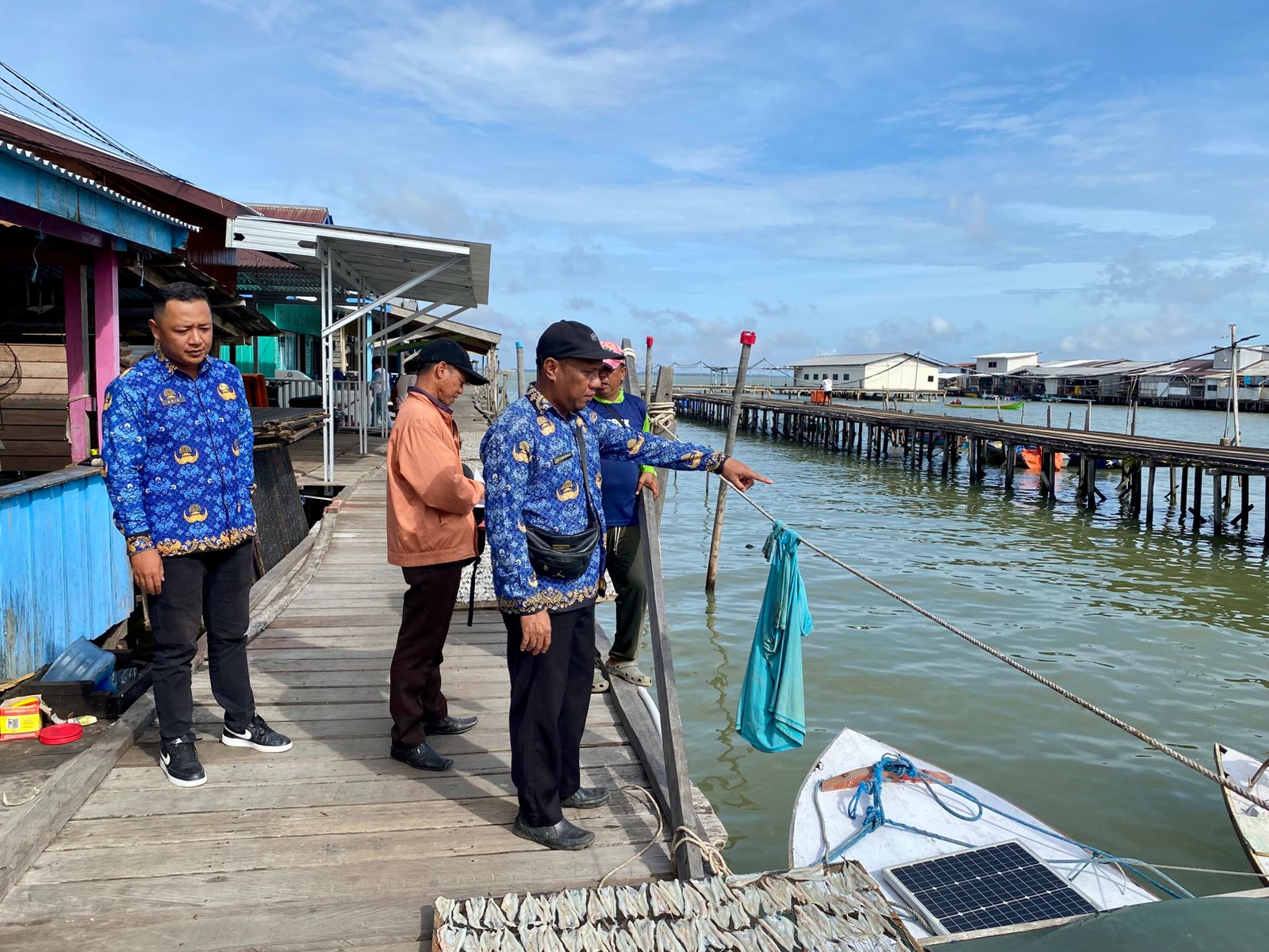 Peninjauan Lapangan Surat Keterangan Hak Milik Kapal Di RT. 16 Kelurahan Juata Laut